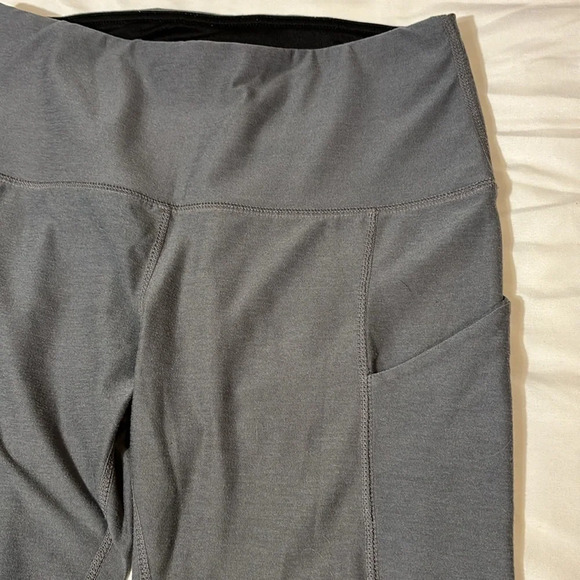 ODODOS High Waisted Yoga Leggings with Pockets - Charcoal size M - Picture 3 of 9